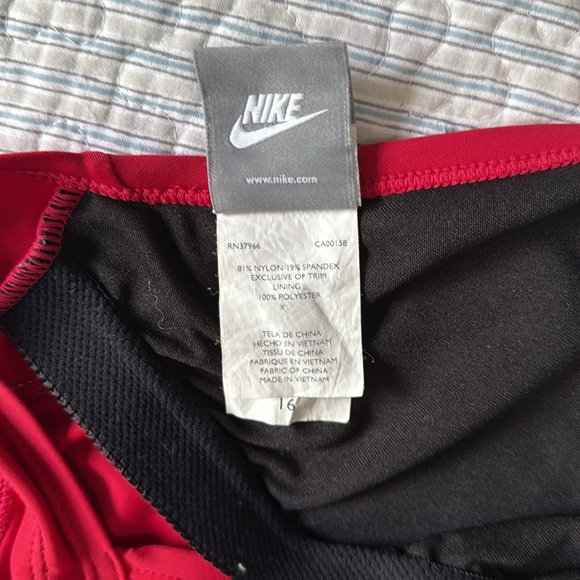 NIKE Swim Racerback Style Monokini - Picture 9 of 9